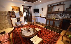 Irini'S Studios
